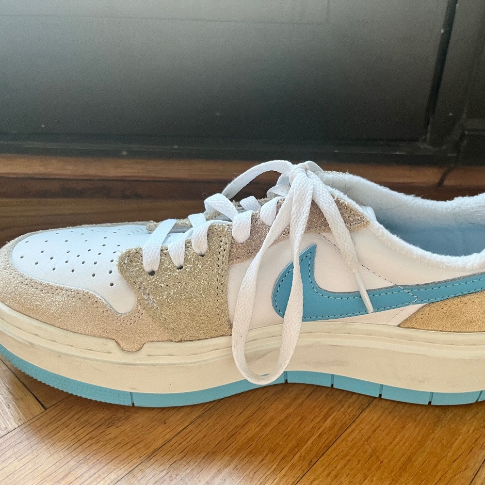 AIR JORDAN 1 ELEVATE LO SE WMNS